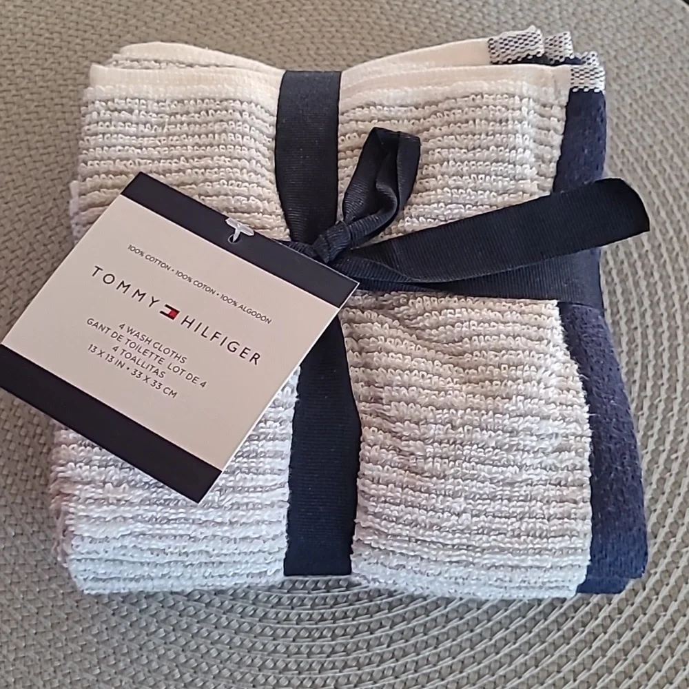 Tommy Hilfiger Washcloths